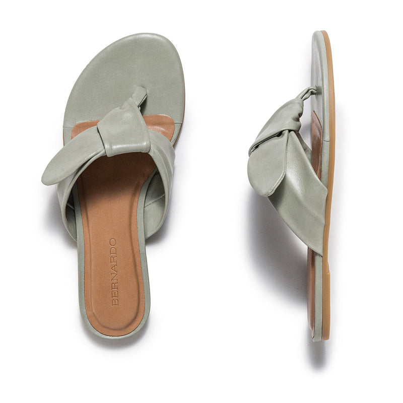 Bernardo Harmony Thong Schuifsandalen Dames Lichtgroen | TJO5880LA